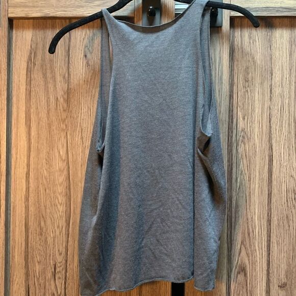 Goody Two Sleeves Los Angeles Racer Back Tank Top - Picture 2 of 3